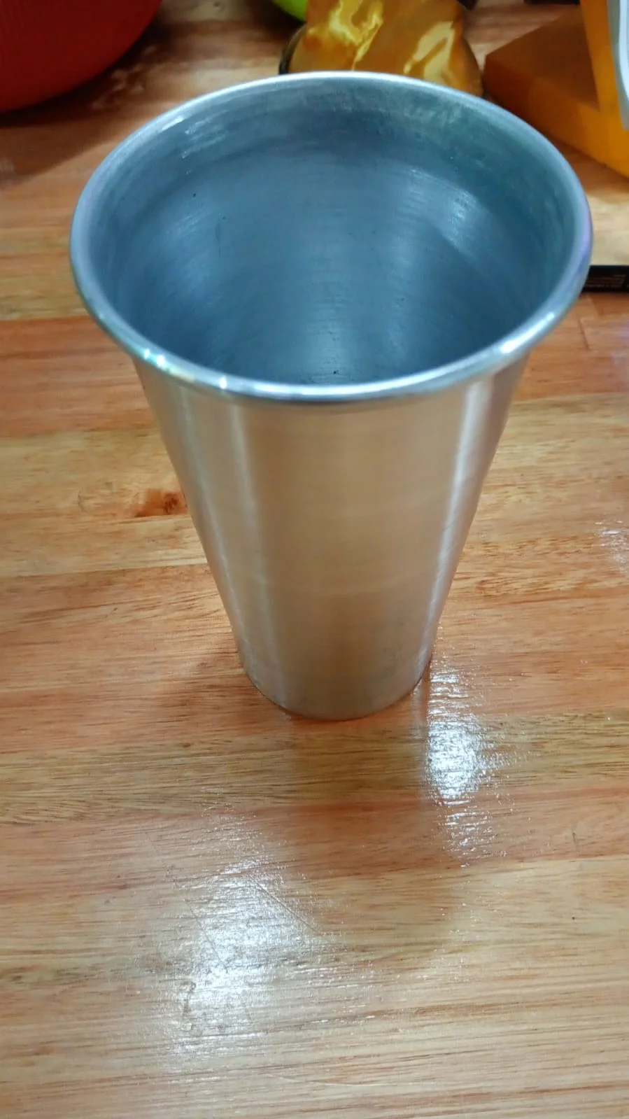 MOD2 580ML VASO ALUMINIO SIN STL (SOLO VASO DE ALUMINIO SIN PIEZAS IMPRESAS,LAS MEDIDAS PUEDEN VARIAR | 80mm diametro arriba (medido debajo del labio) - 60mm diametro abajo - 150mm de alto))